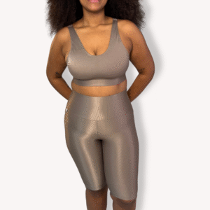 Conjunto Bermuda com Cropped Amanda - Poliamida Aveludada - Capuccino - GG