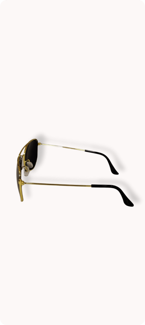 Óculos de Sol Aviador MARESIA Light - Preto Dourado - Metal - Imagem 3