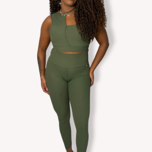 Cropped Serena - Poliamida Aveludado Mate - Verde Militar - Tam G